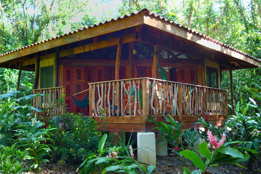A Forest Lodge Cabin Built by Rarewood General Contractor in Puerto Jimenez Osa Peninsula