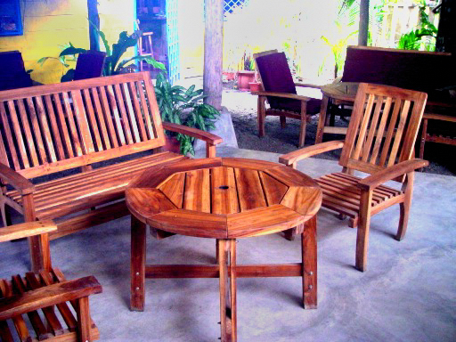 Outdoor Teack set of 1 Table, 2 chairs, 1 chouch, Madeby Rarewood General Contractor in Puerto Jimenez Osa Peninsula